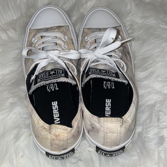 Women Chuck Taylor - Picture 5 of 8